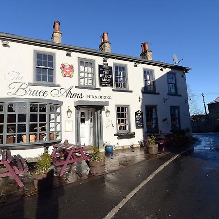 The Bruce Arms Hotel Masham Exterior foto